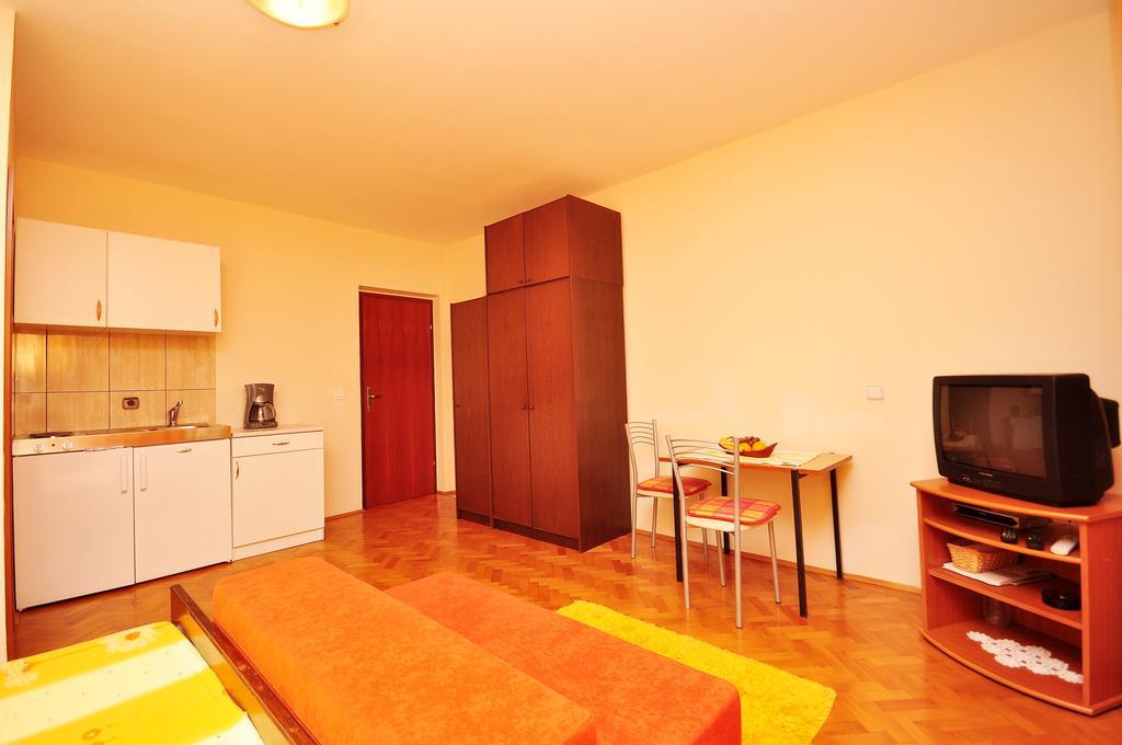 Apartments Ivan Duće Habitación foto